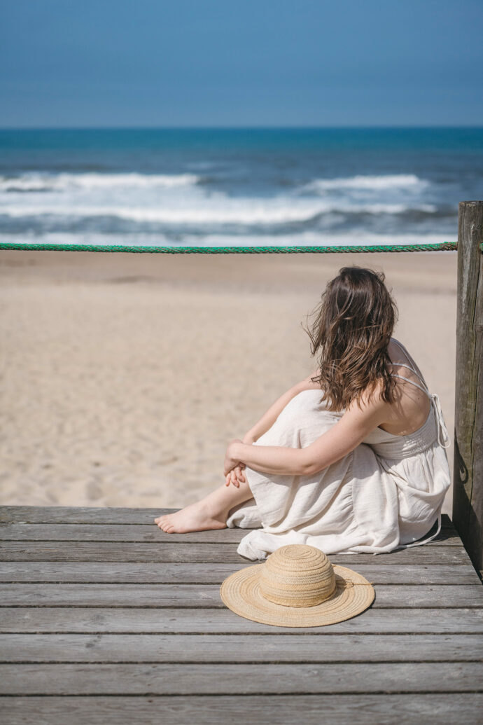 benefits of barefoot walking