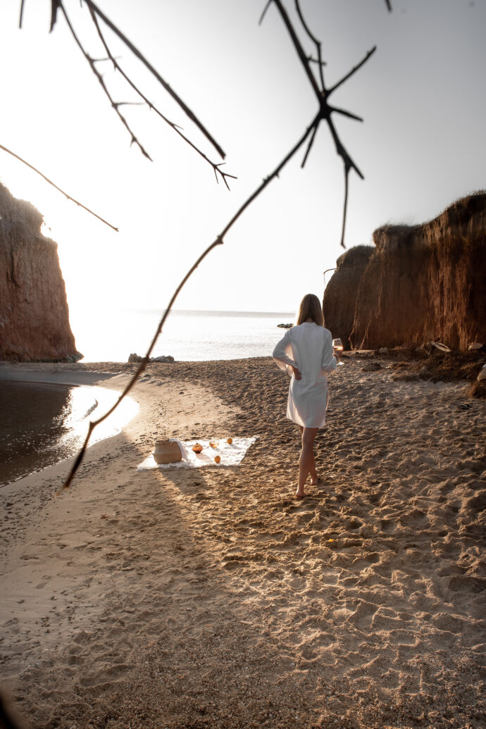 benefits of barefoot walking